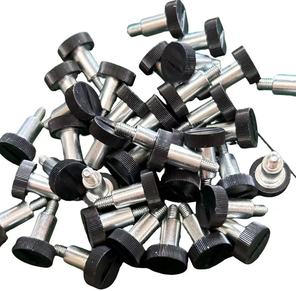 PS5 PRO pystytuen ruuvi